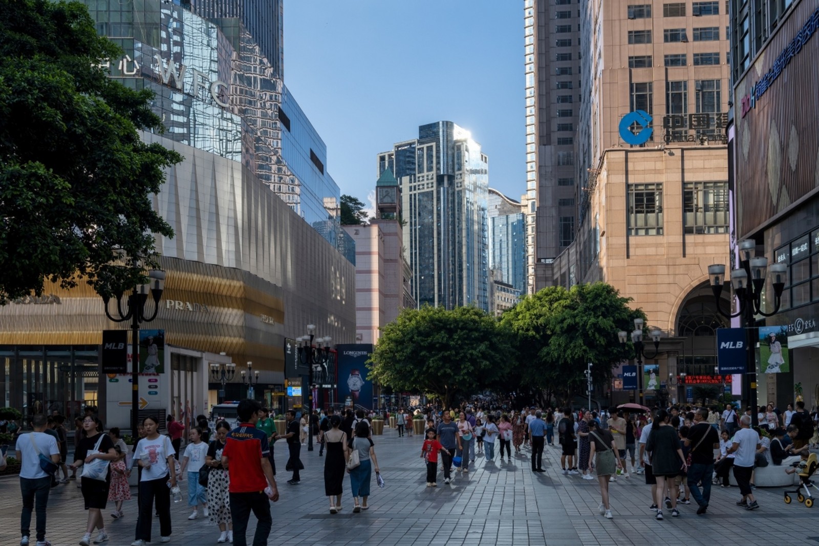 Jiefangbei Pedestrian Street
