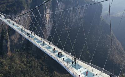 Zhangjiajie Glass Bridge